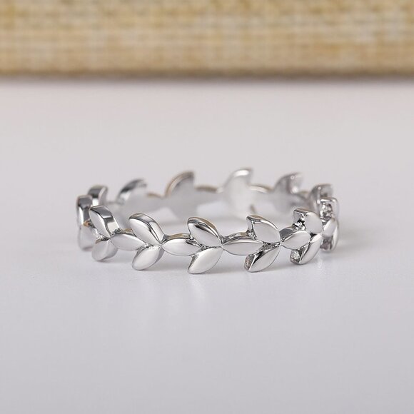 💍PREMIUM 925 STERLING SILVER DAINTY LEAF ETERNITY BEAUTIFUL RING, K952 - Picture 3 of 5